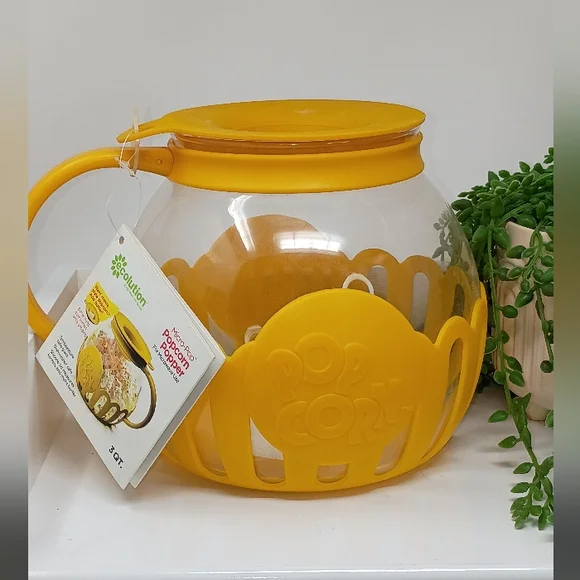 Elegant Yellow and White Popcorn Popper - Picture 2 of 5